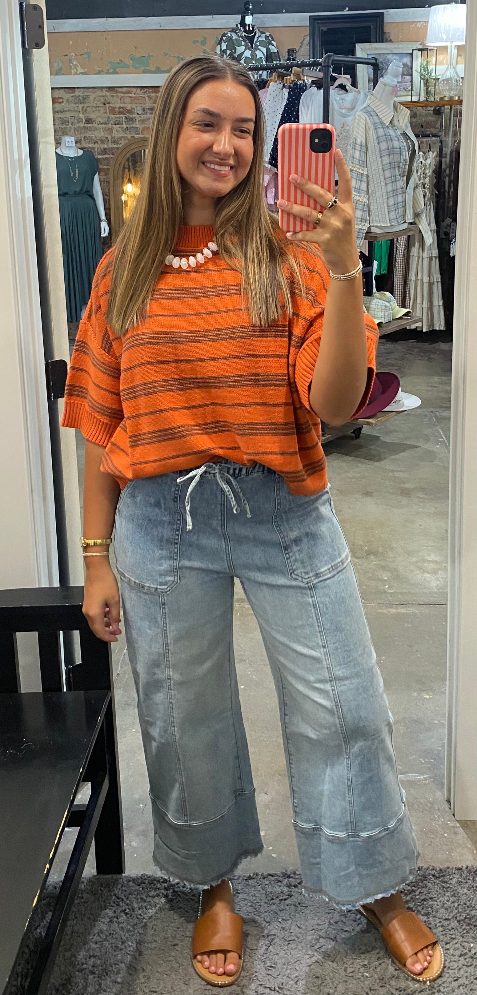 Light Wash Wide-Leg Cropped Jeans